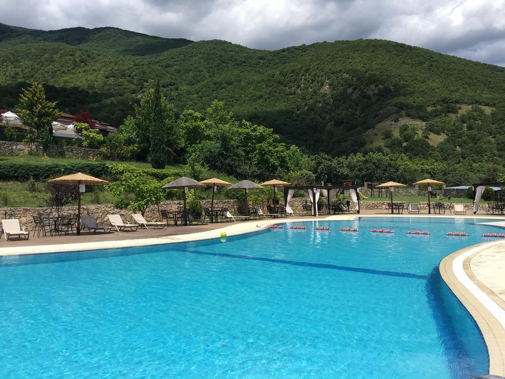 Hotel Epavlis Káto Poróïa 外观 照片