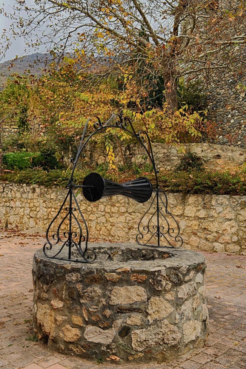Hotel Epavlis Káto Poróïa 外观 照片