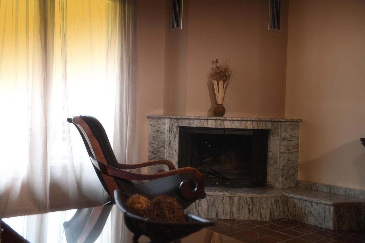 Hotel Epavlis Káto Poróïa 外观 照片